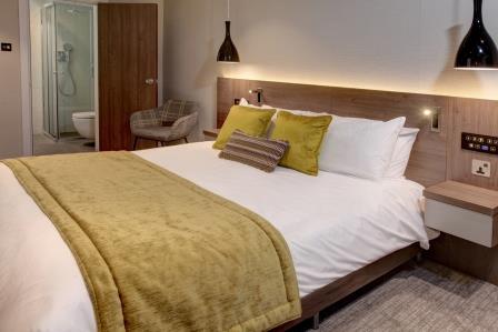 Delmere Hotel Bedrooms 31 83683 Compressed