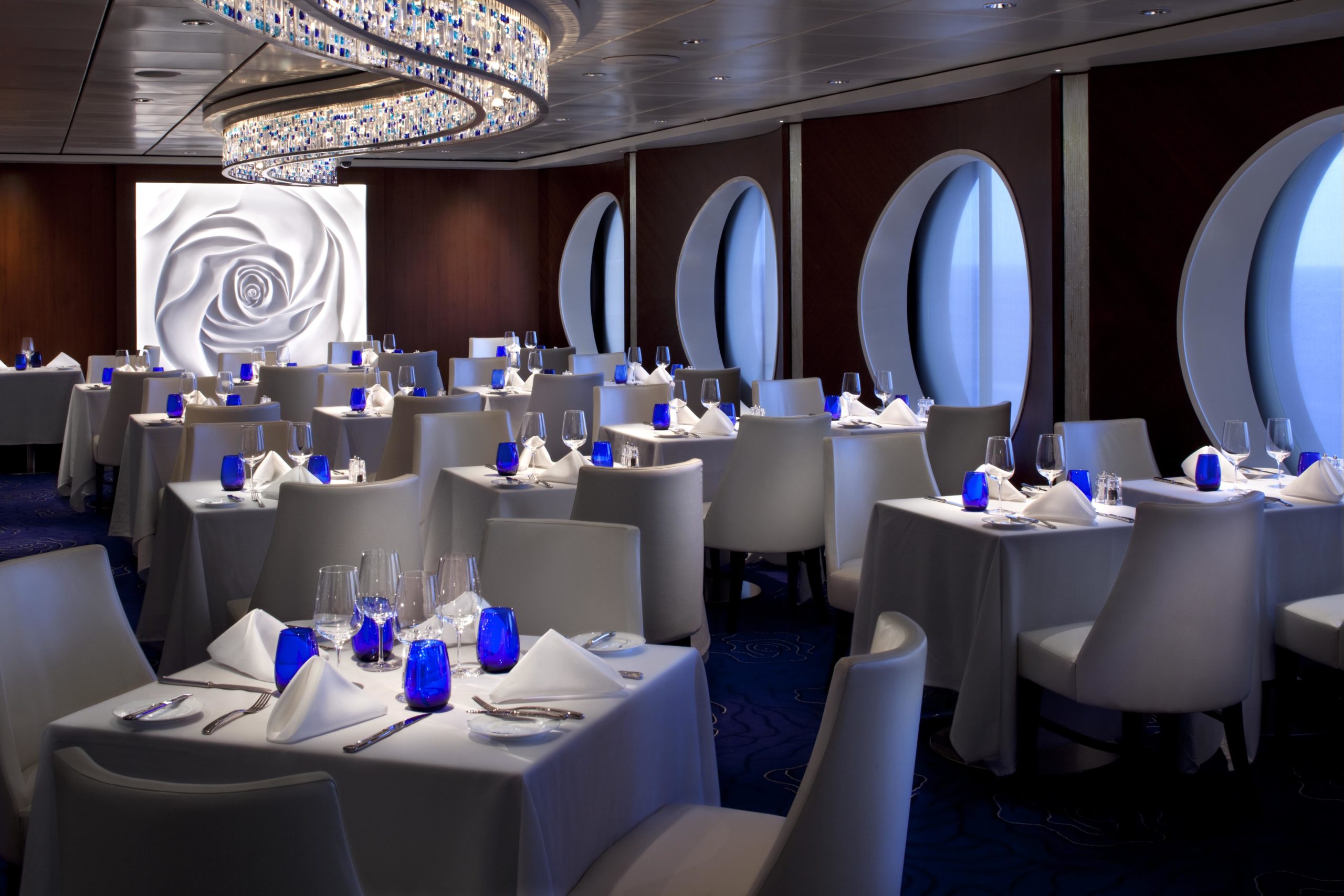 Celebrity Infinity, Blu Restaurant