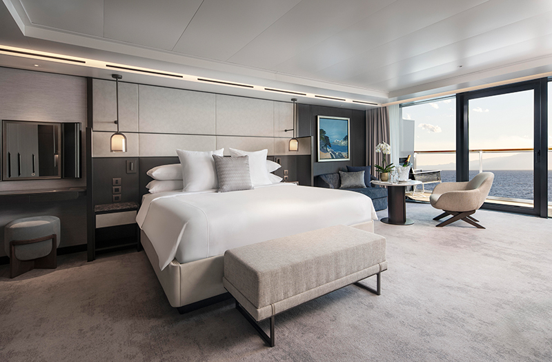 The Ritz-Carlton Yacht Collection- Luminara